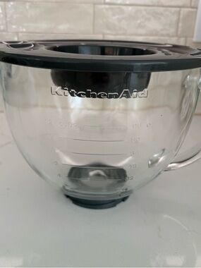 KitchenAid Clear Glass Mixing Bowl with Lid